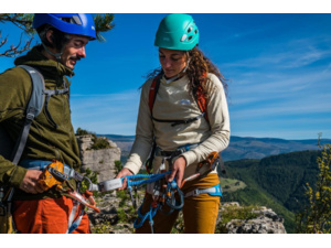 Přilba PETZL Boreo Blue