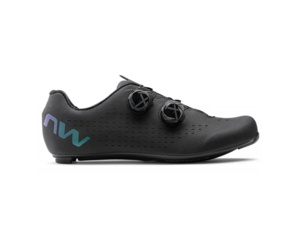 Tretry NORTHWAVE Revolution 3 Black/Iridescent