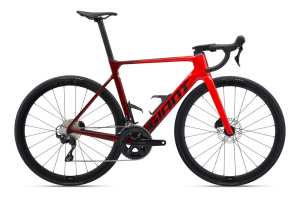 GIANT Propel Advanced 2 Pure Red