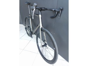 LOOK 765 Optimum 2 Disc Charcoal Metallic Black Satin ULT Di2 R38D Wheel - XL/56 cm