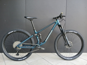 NORCO Fluid A3 Blue/Silver 29 - M