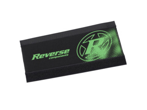 Neoprénový chránič pod řetěz Reverse Black/Neon Green